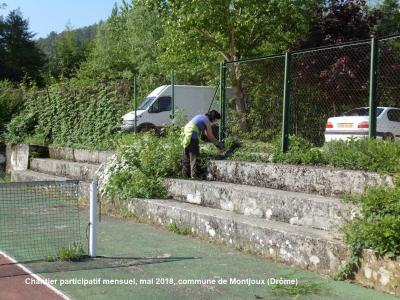 Chantier participatif Montjoux mai 2018 Tennis