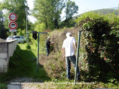 Chantier participatif Montjoux mai 2018 Tennis